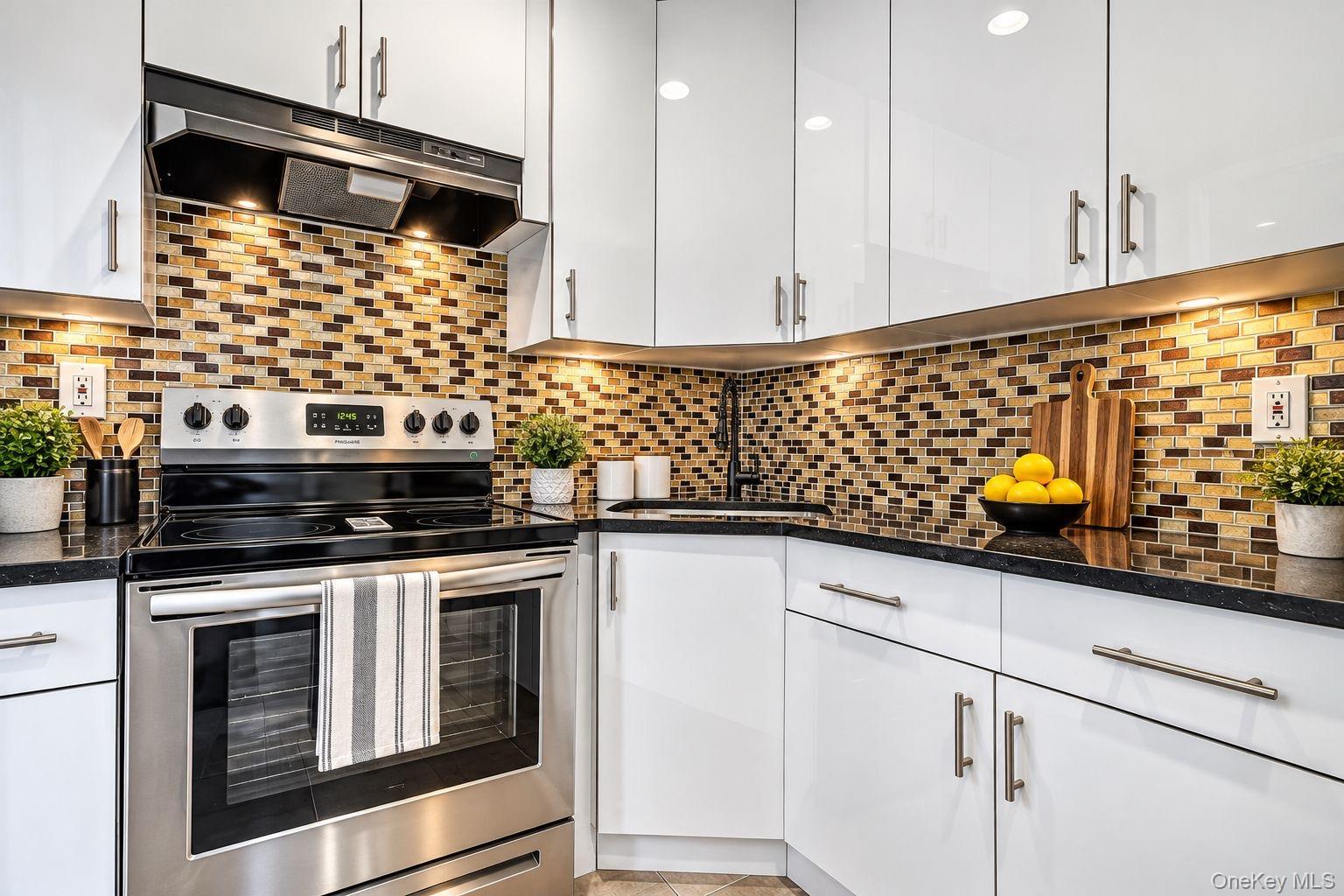 Single Family Stewart Place  Westchester County, NY 10701, MLS-1049415-12