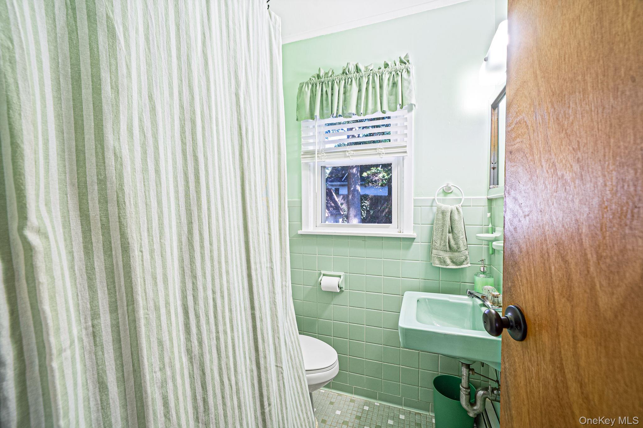Single Family Beacon Drive  Suffolk County, NY 11789, MLS-1049434-11
