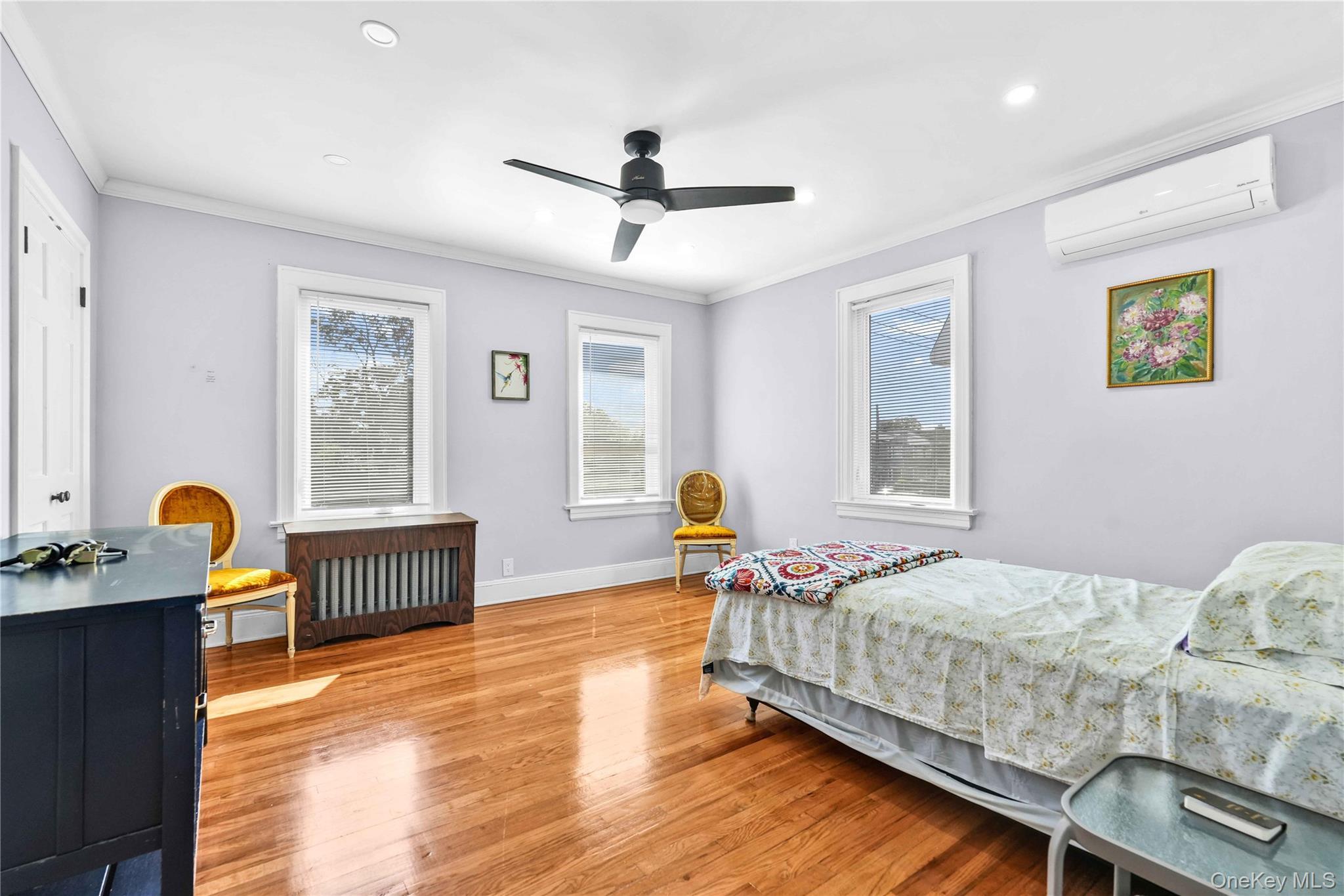 Single Family Murdock Avenue Queens, NY 11412, MLS-1049443-11