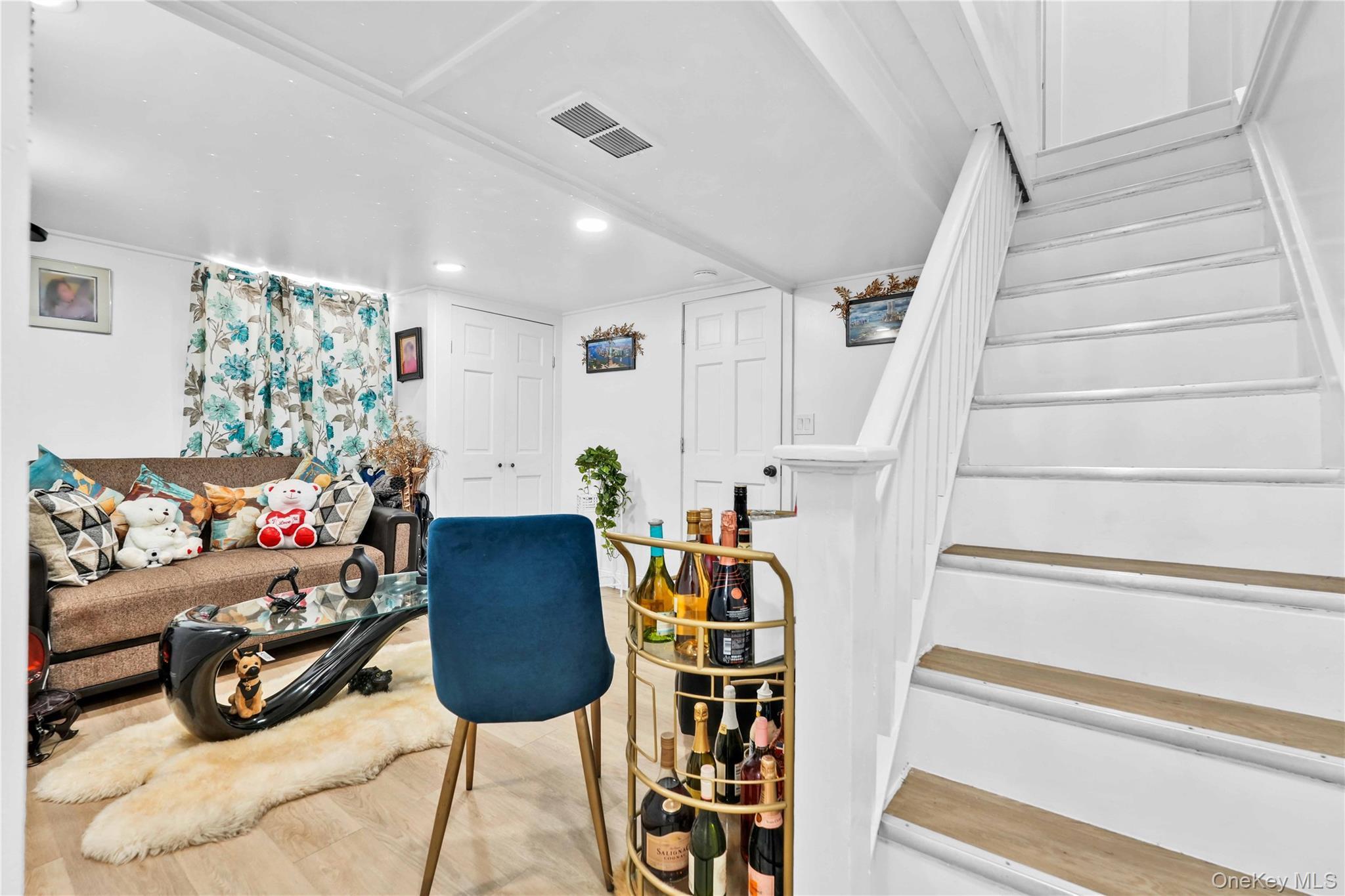 Single Family Murdock Avenue Queens, NY 11412, MLS-1049443-13