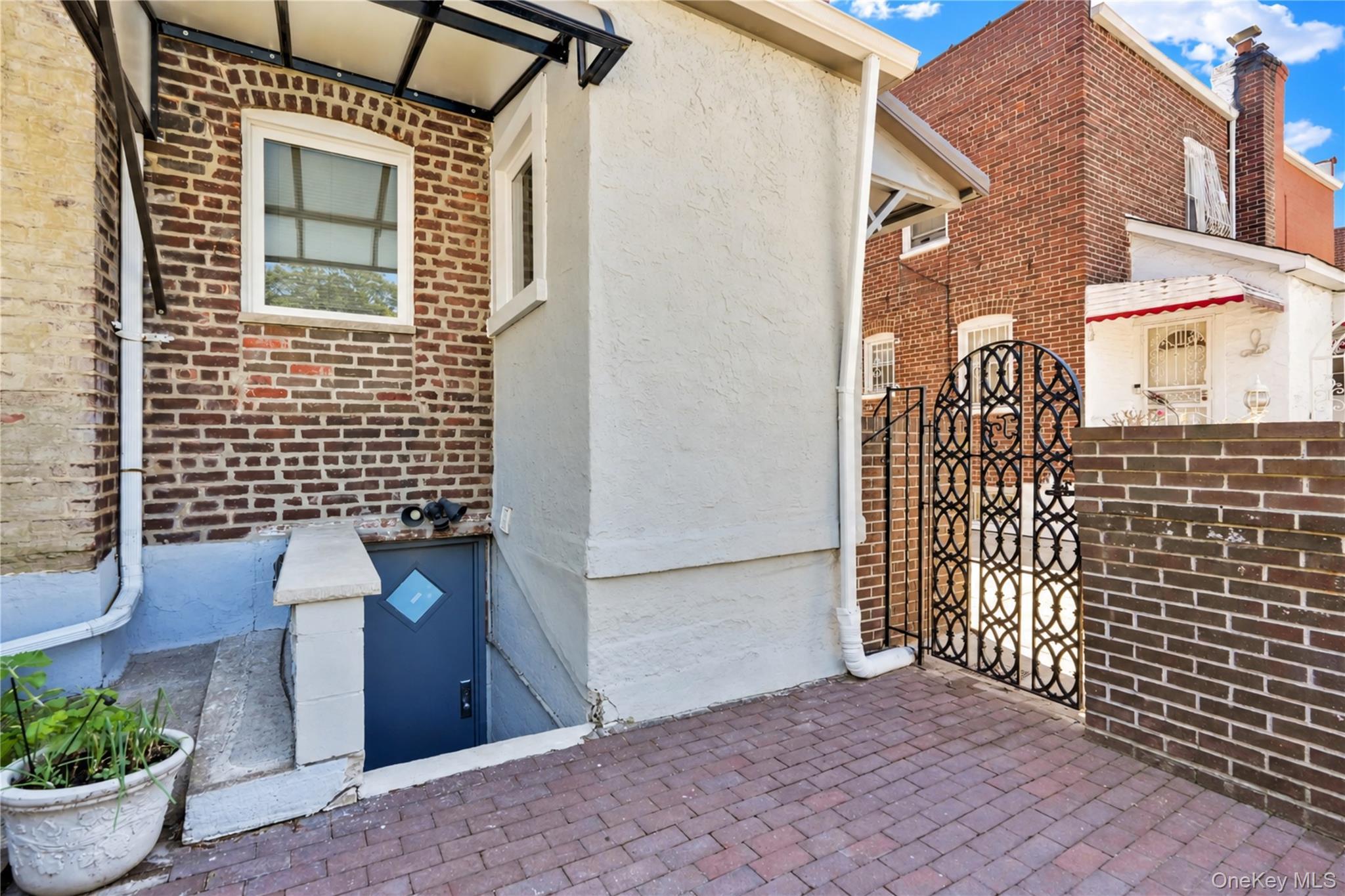 Single Family Murdock Avenue Queens, NY 11412, MLS-1049443-19