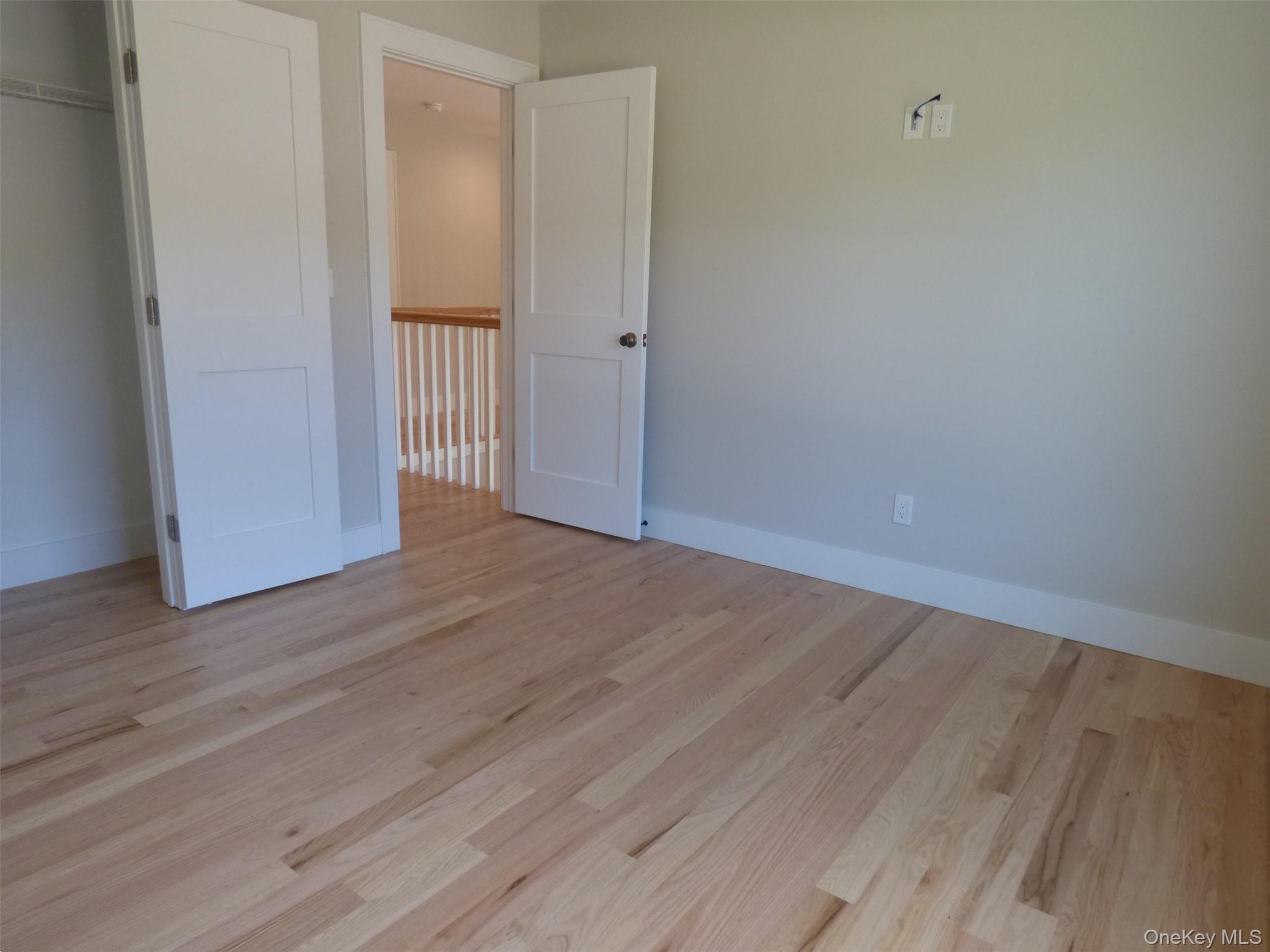 Single Family Lakeland Woods  Suffolk County, NY 11749, MLS-1049464-22