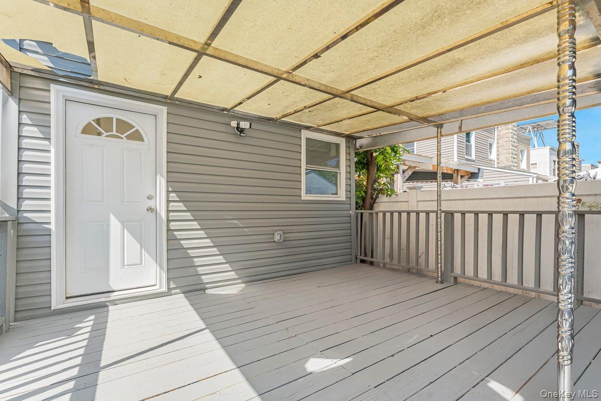Single Family Avenue M  Brooklyn, NY 11234, MLS-1049473-20
