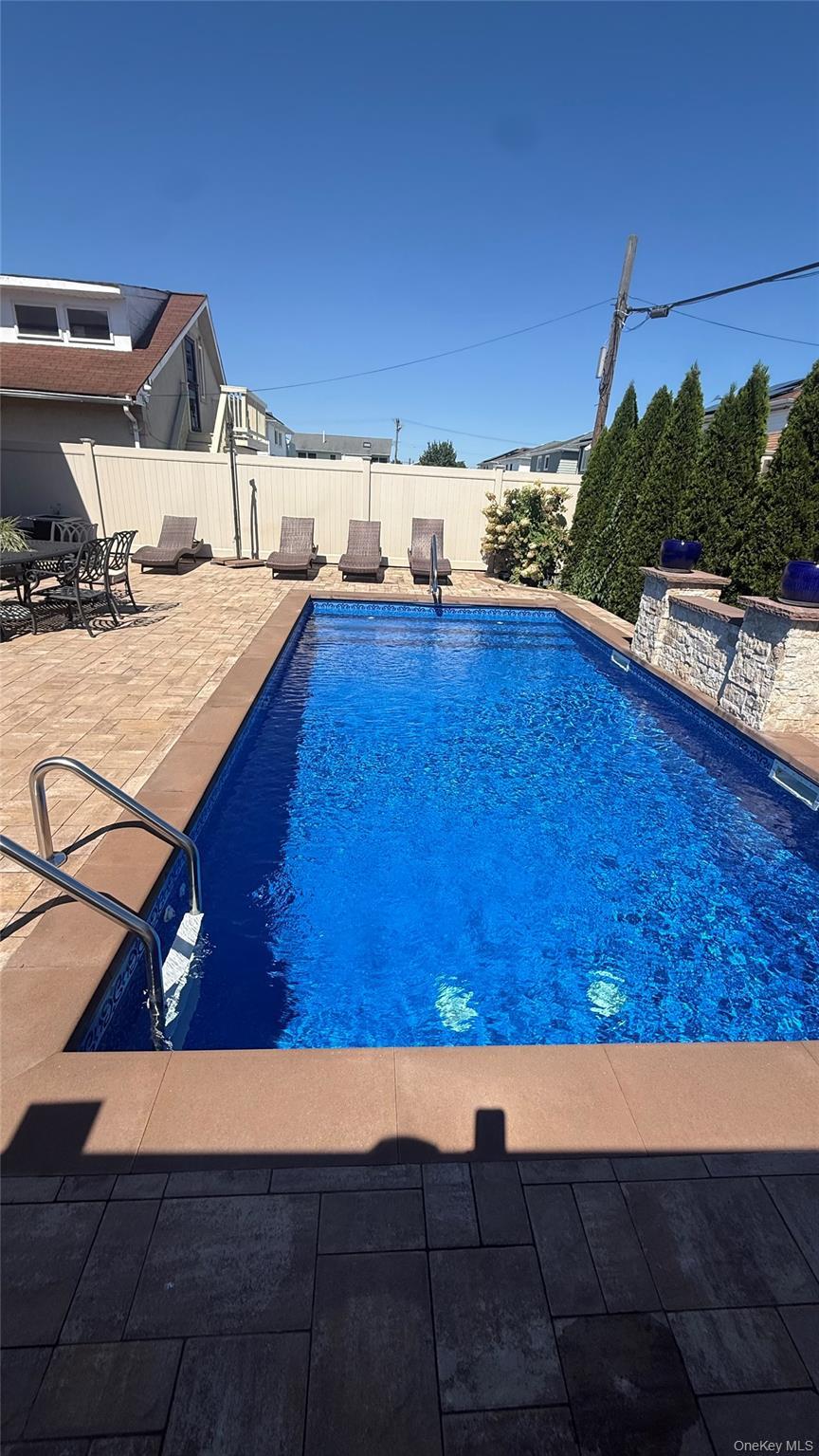 Single Family 83rd Street  Queens, NY 11414, MLS-1049478-23