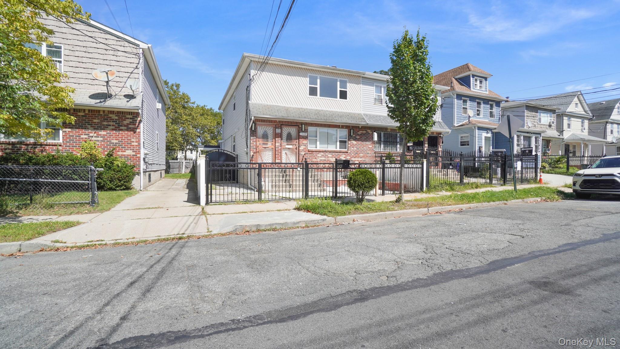 Single Family 159th Street  Queens, NY 11434, MLS-1049492-26