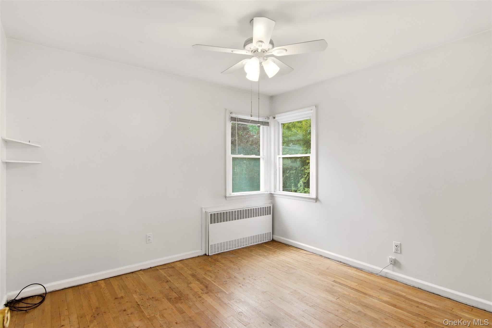 Single Family 9th Street Suffolk County, NY 11704, MLS-1049497-16