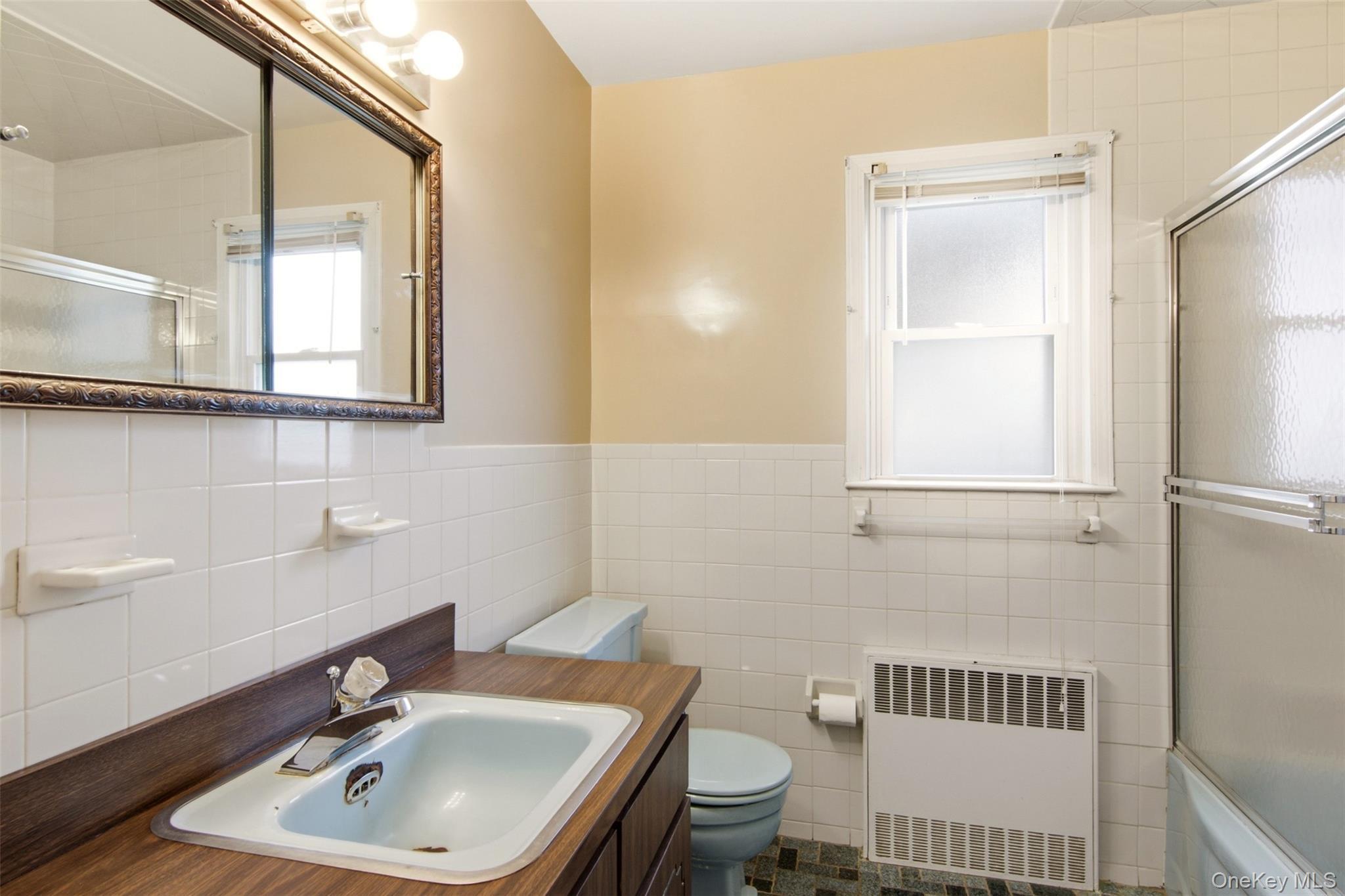 Single Family 9th Street Suffolk County, NY 11704, MLS-1049497-17