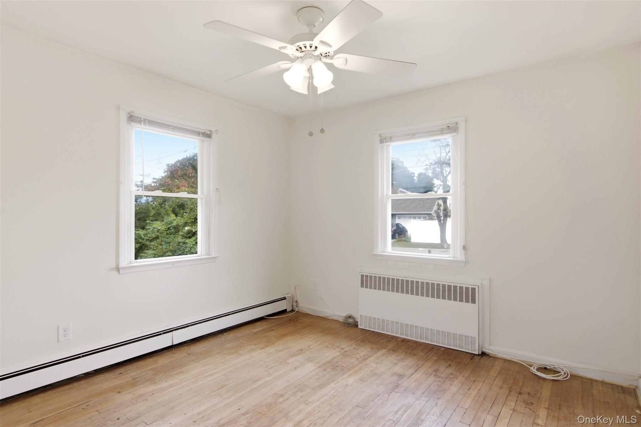 Single Family 9th Street Suffolk County, NY 11704, MLS-1049497-18