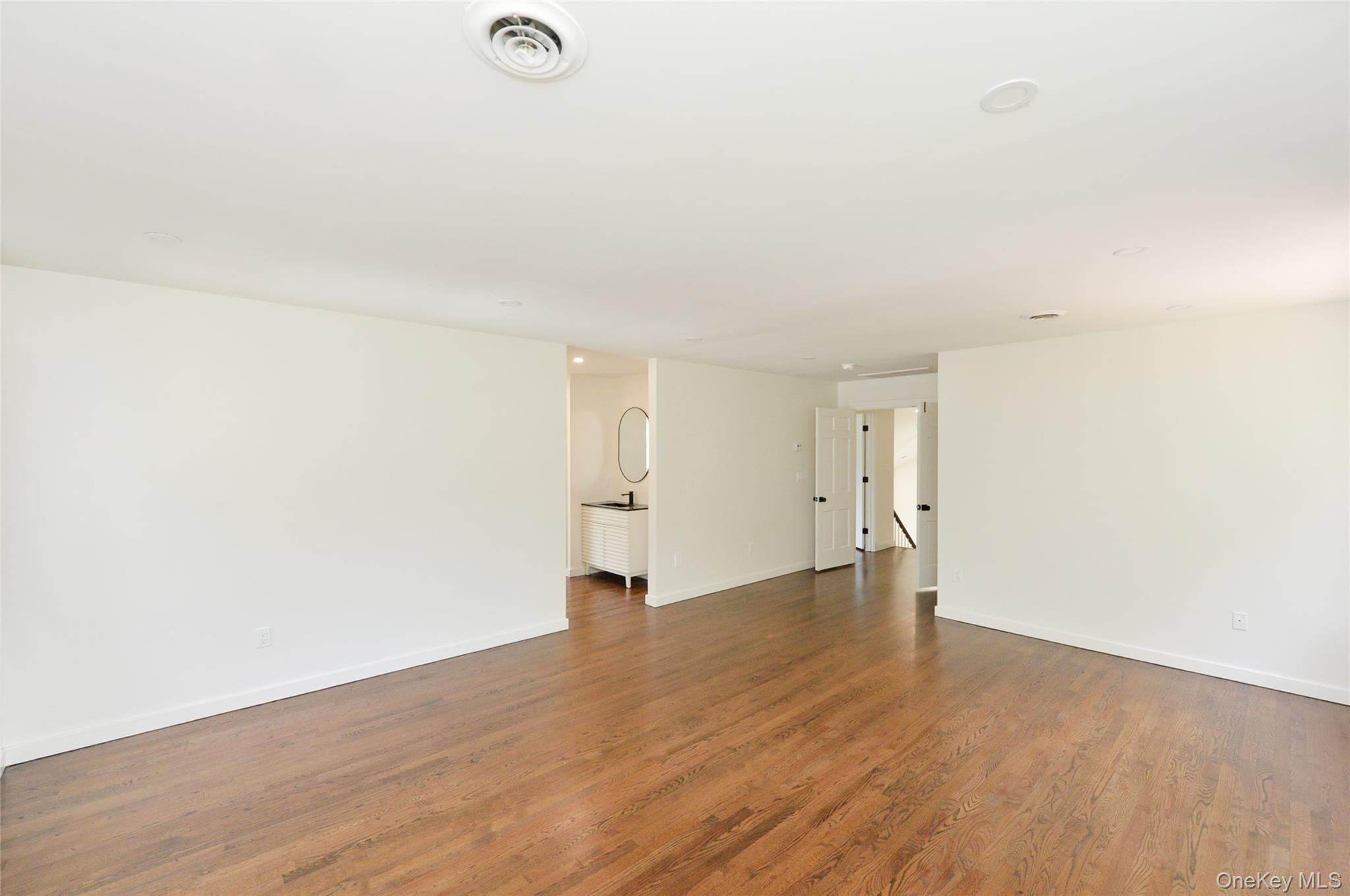 Single Family Lenni Lenape Court Rockland County, NY 10980, MLS-1049506-26
