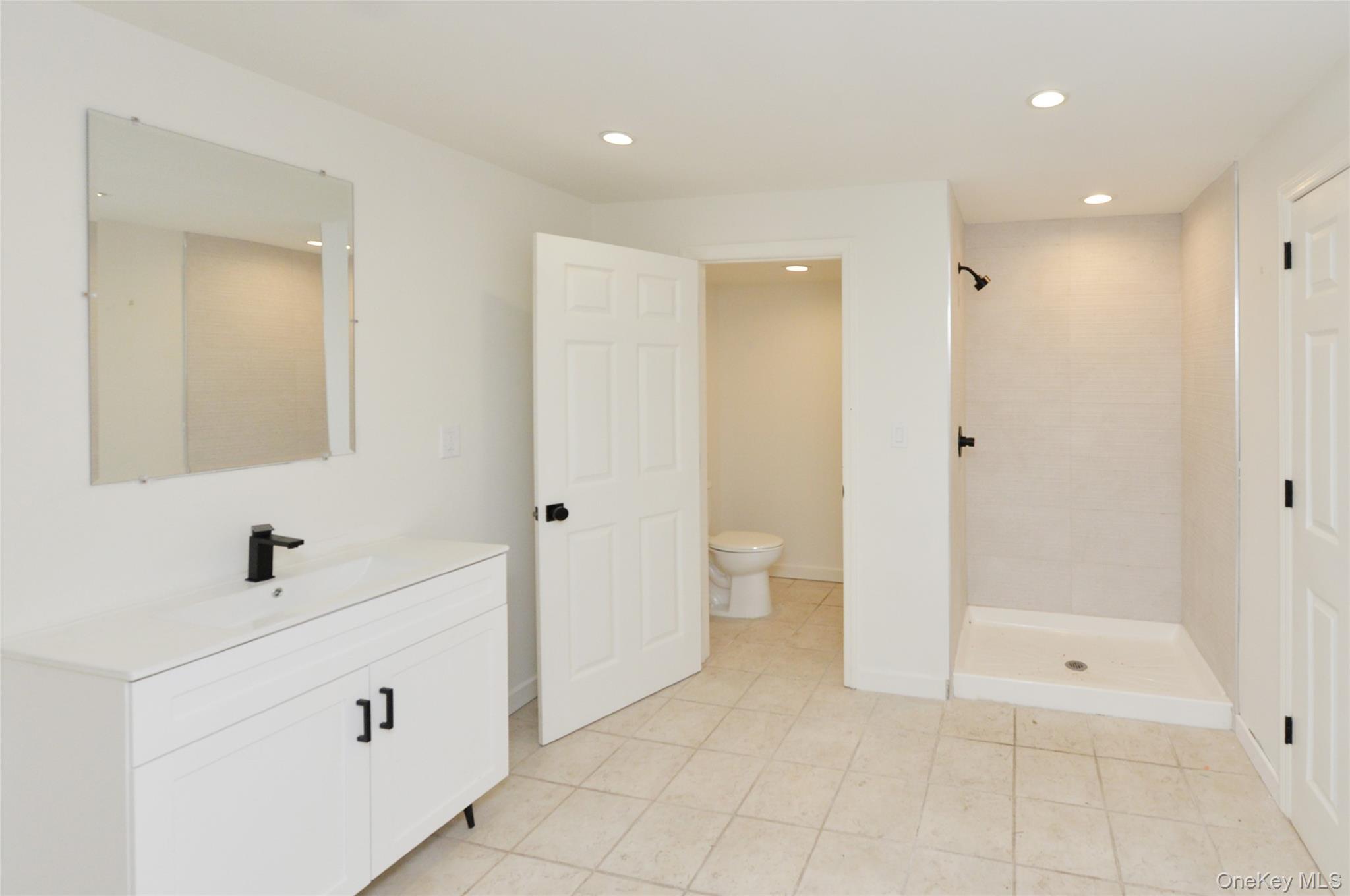 Single Family Lenni Lenape Court Rockland County, NY 10980, MLS-1049506-39