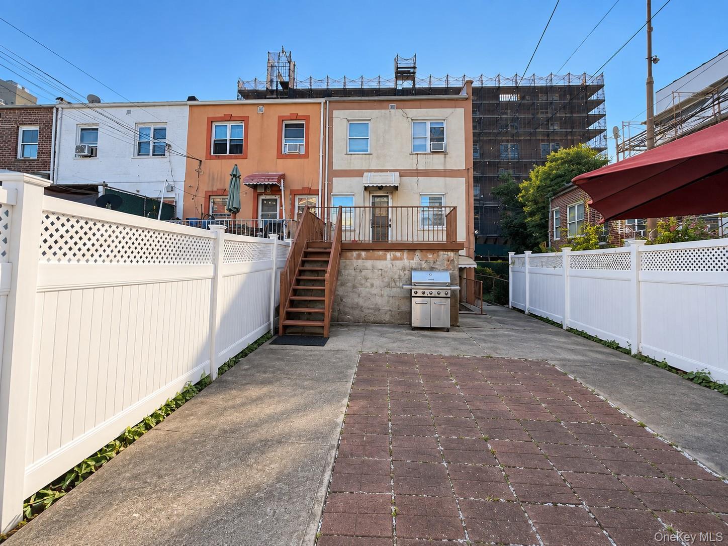 Single Family Jarvis Avenue Bronx, NY 10461, MLS-1049519-31
