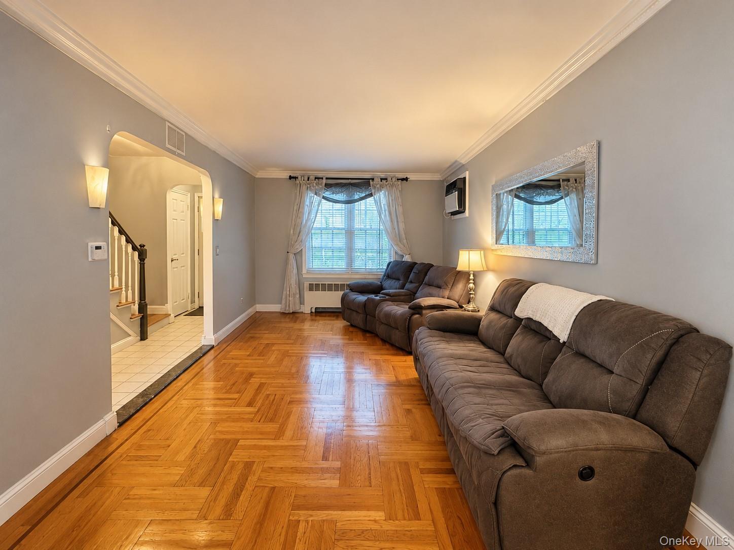 Single Family Jarvis Avenue Bronx, NY 10461, MLS-1049519-9