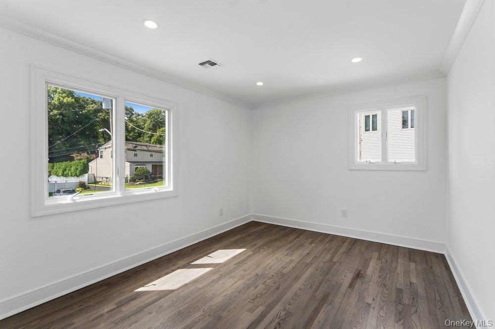Single Family Harvard Drive Nassau County, NY 11803, MLS-1049525-22