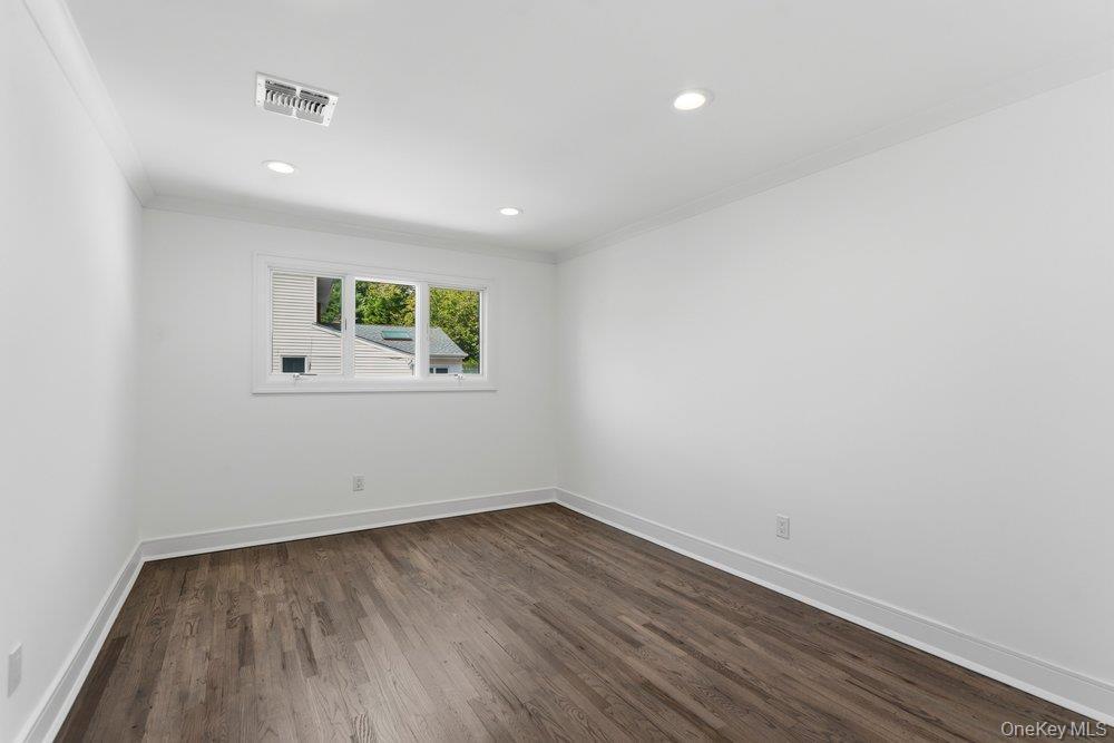 Single Family Harvard Drive Nassau County, NY 11803, MLS-1049525-23