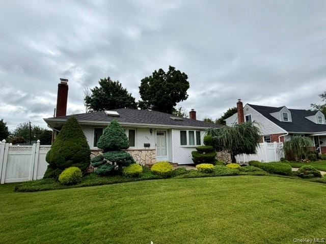Single Family Coleridge Street Nassau County, NY 11756, MLS-1049536-2
