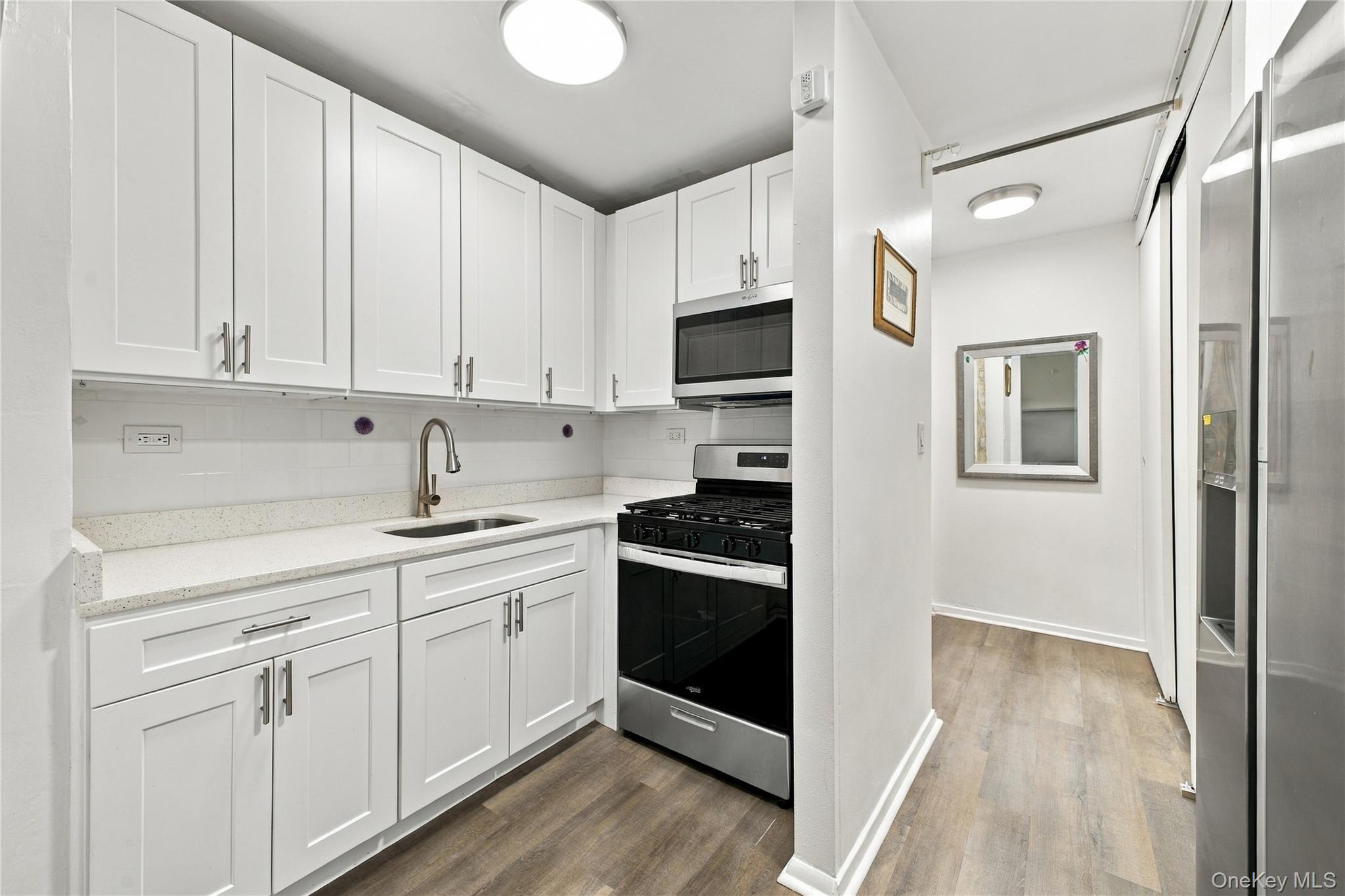 Coop Highland Avenue Queens, NY 11432, MLS-1049572-3
