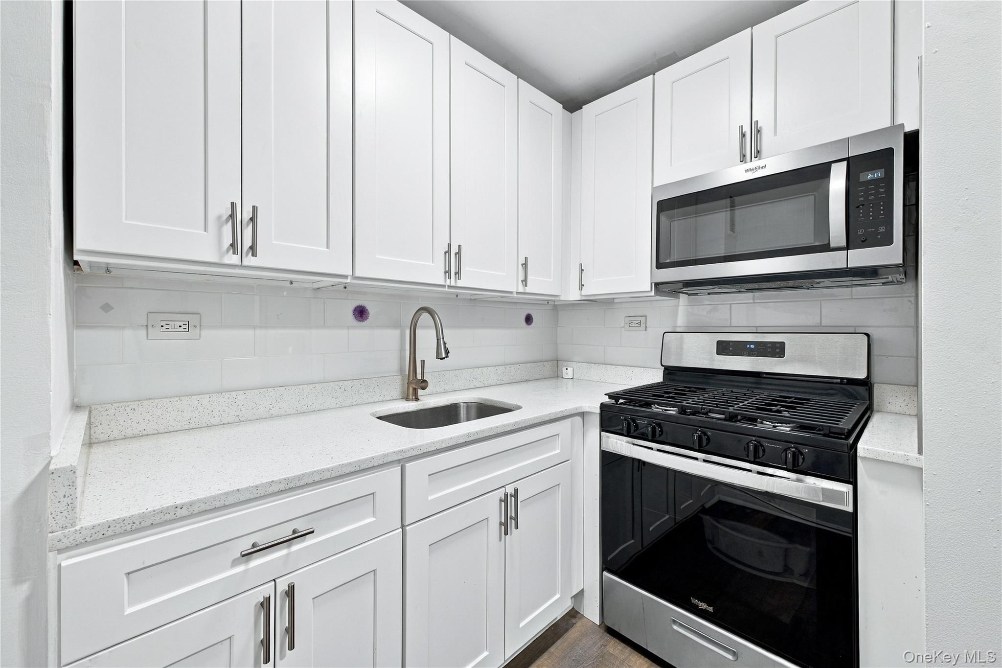 Coop Highland Avenue Queens, NY 11432, MLS-1049572-4