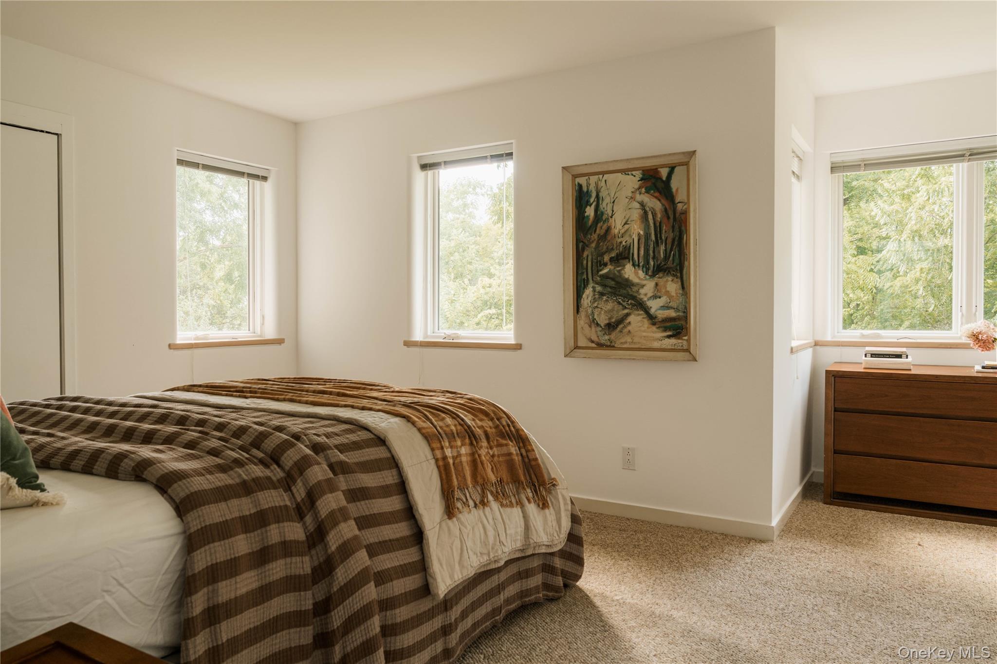 Single Family Hurley Avenue Ulster County, NY 12443, MLS-1049582-33