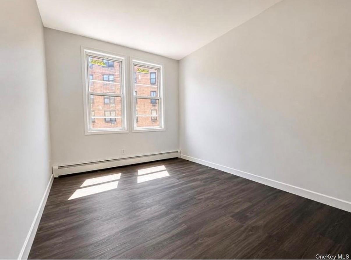Single Family Xenia St Queens, NY 11368, MLS-1049585-3