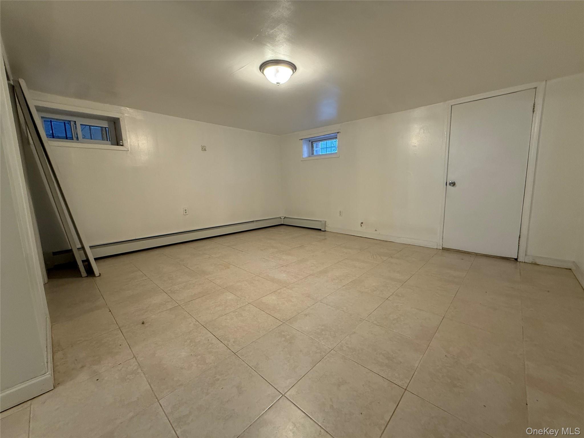 Single Family Xenia St Queens, NY 11368, MLS-1049585-6