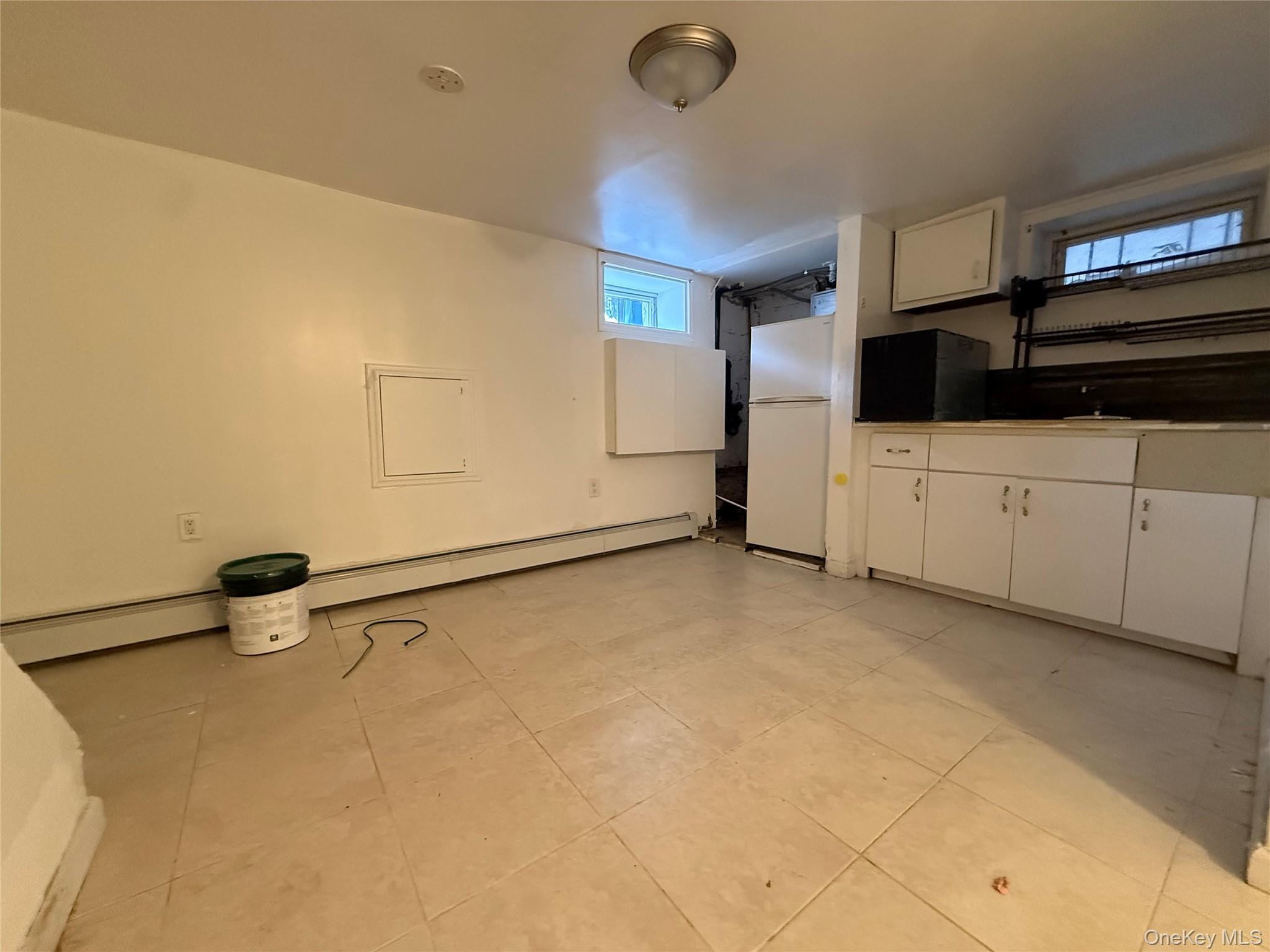 Single Family Xenia St Queens, NY 11368, MLS-1049585-7