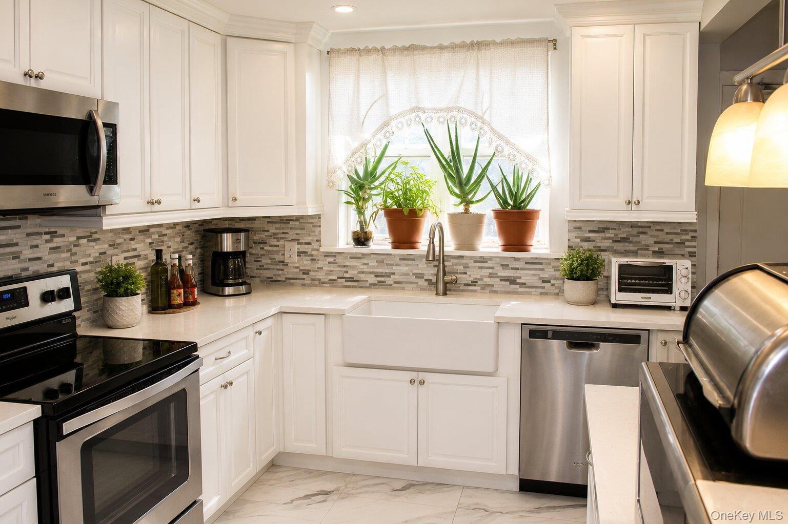 Single Family E 96th Street Brooklyn, NY 11236, MLS-1049599-13