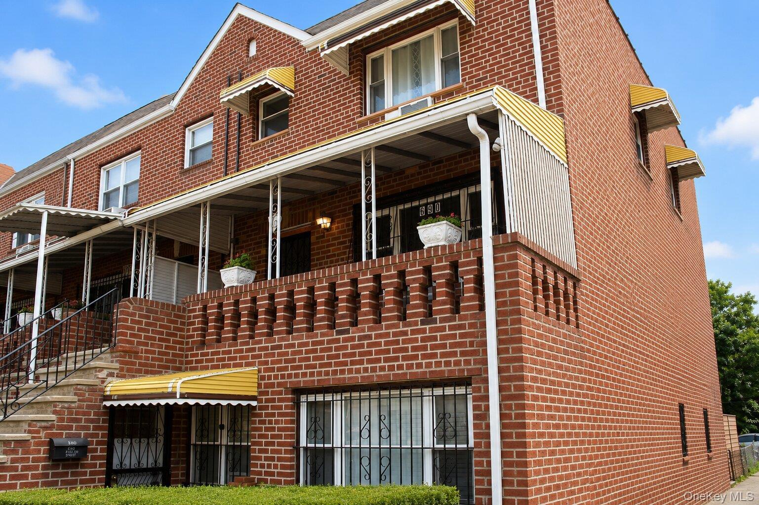 Single Family E 96th Street Brooklyn, NY 11236, MLS-1049599-3