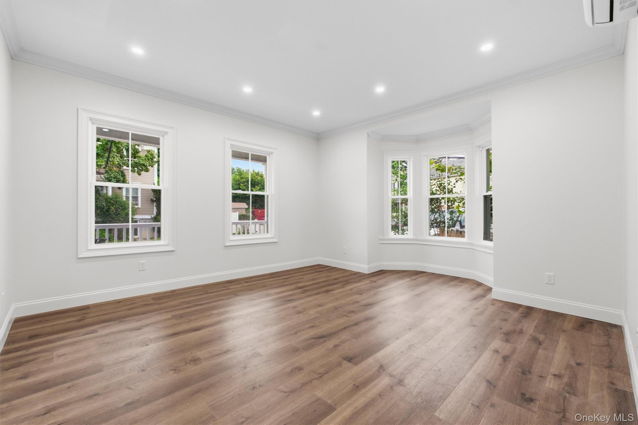Single Family Verplanck Avenue Dutchess County, NY 12508, MLS-1049605-11