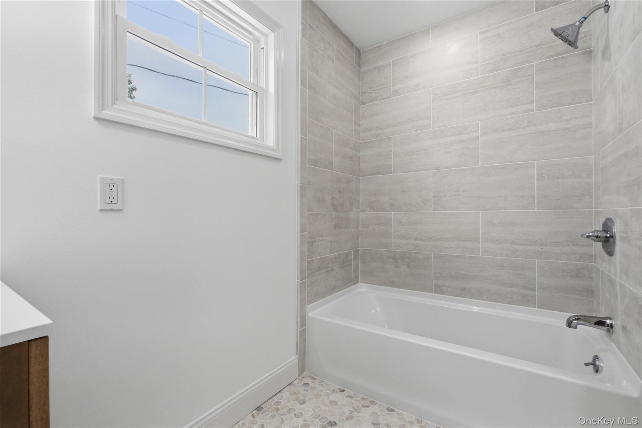 Single Family Verplanck Avenue Dutchess County, NY 12508, MLS-1049605-38