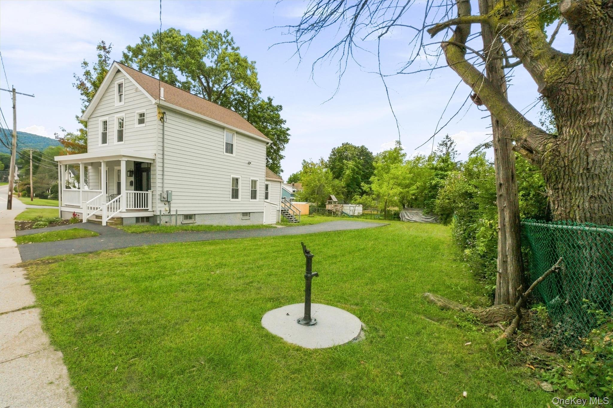 Single Family Verplanck Avenue Dutchess County, NY 12508, MLS-1049605-43