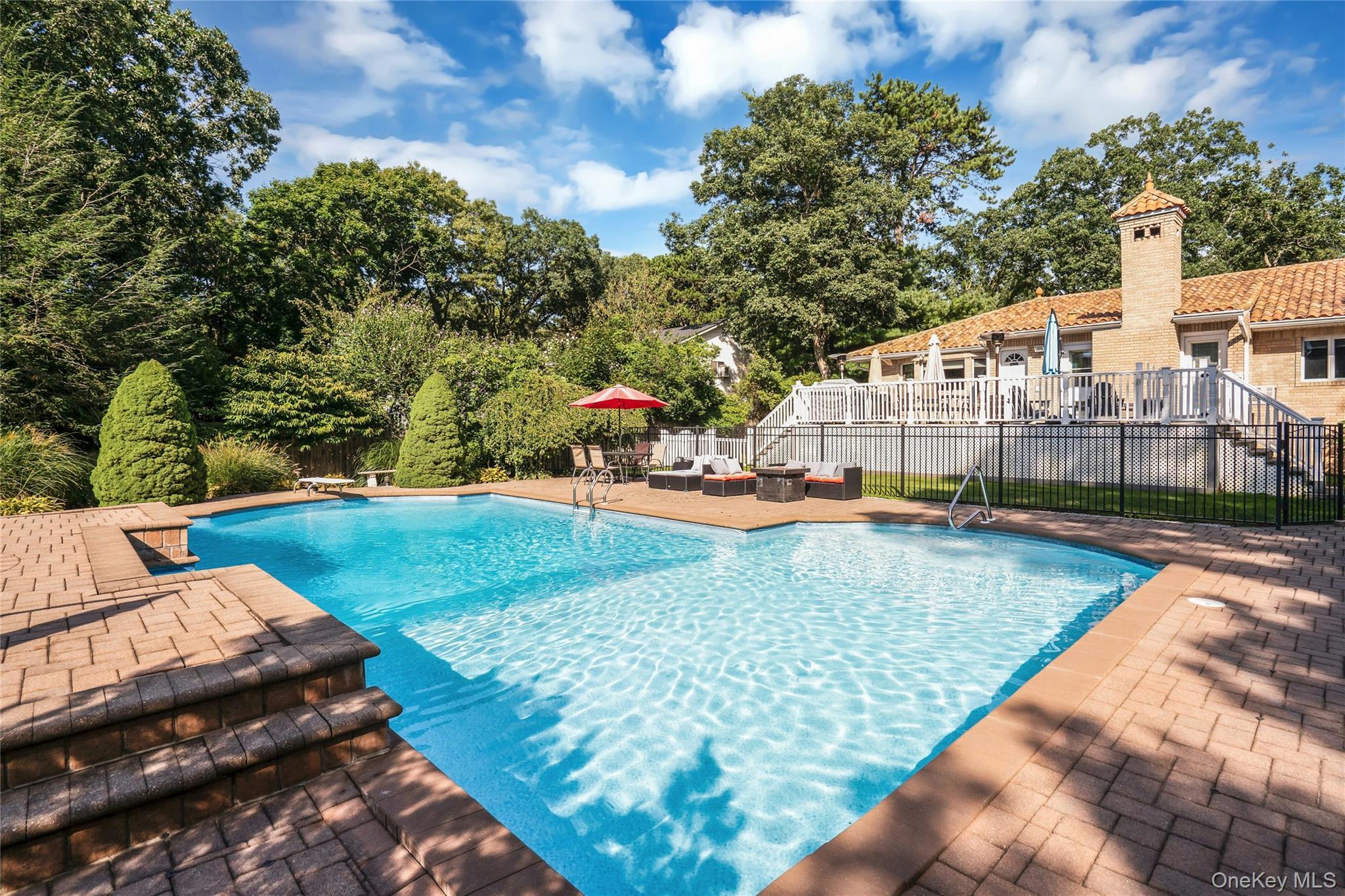 Single Family Mcculloch Drive  Suffolk County, NY 11746, MLS-1049622-45