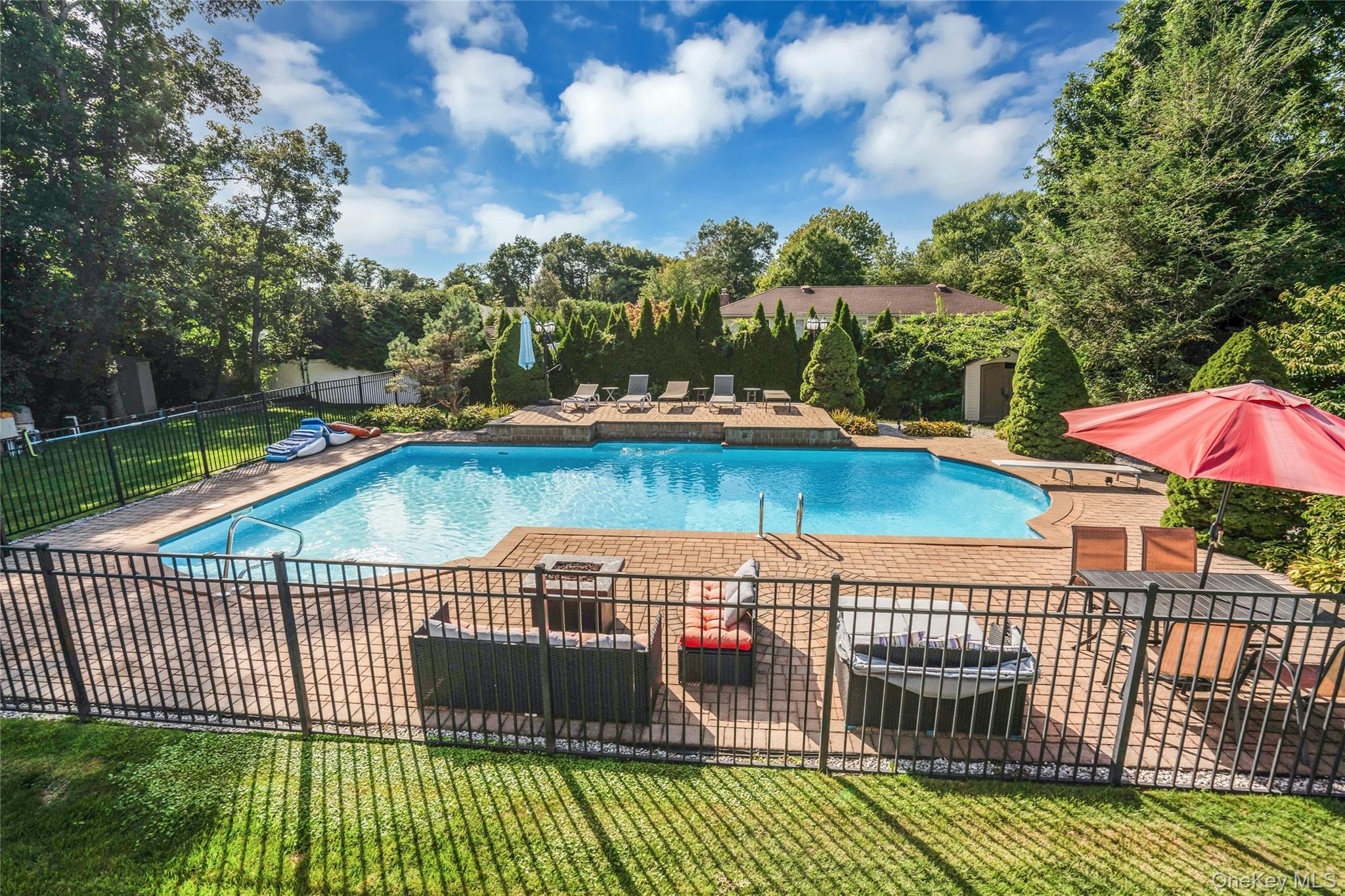 Single Family Mcculloch Drive  Suffolk County, NY 11746, MLS-1049622-46