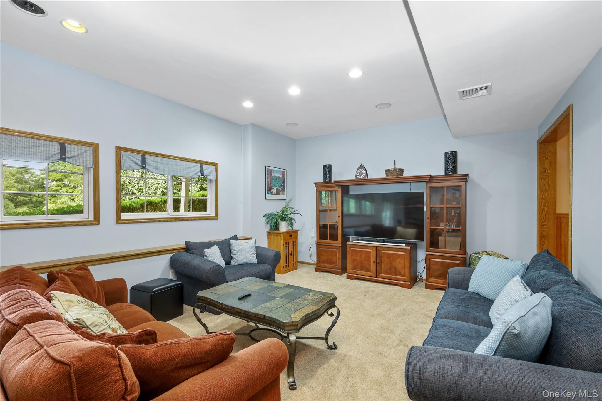 Single Family Parkview Circle  Putnam County, NY 10512, MLS-1049623-34