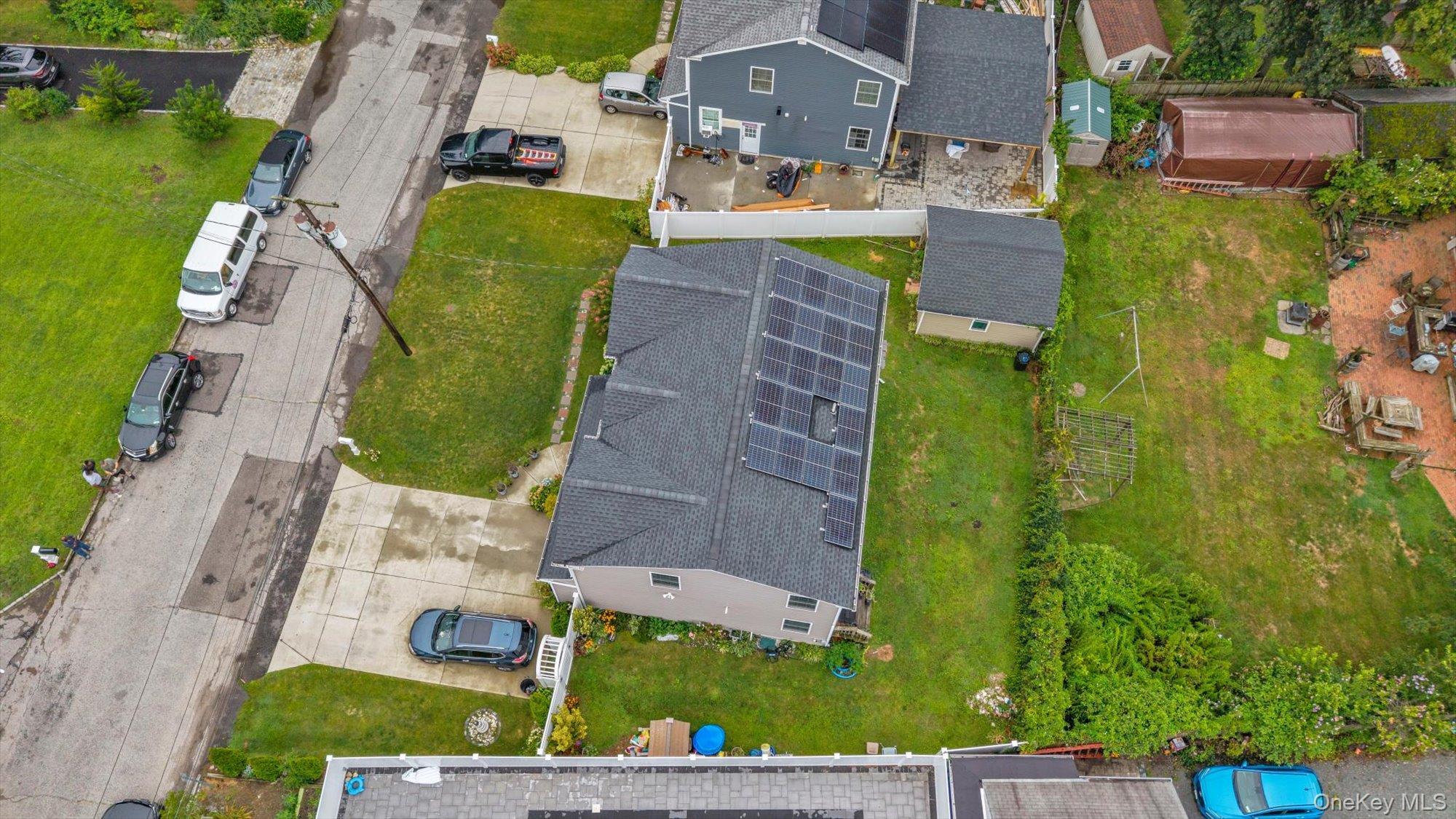 Single Family Belmont Court Suffolk County, NY 11701, MLS-1049652-24