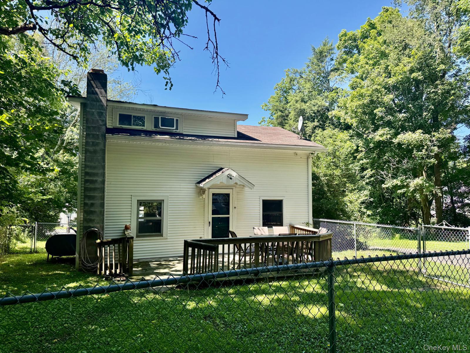 Single Family Orange Avenue  Orange County, NY 12586, MLS-1049667-11