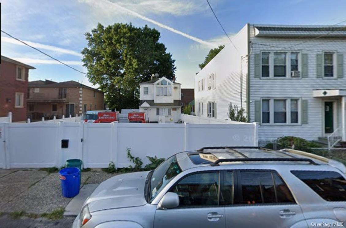 Single Family 53rd Road  Queens, NY 11378, MLS-1049677-2