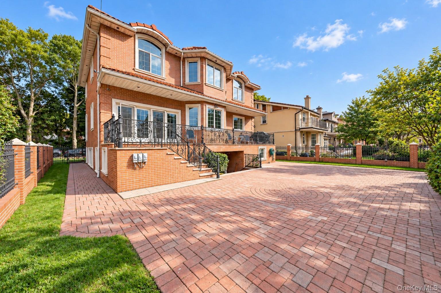 Single Family 52nd Avenue Queens, NY 11362, MLS-1049680-42