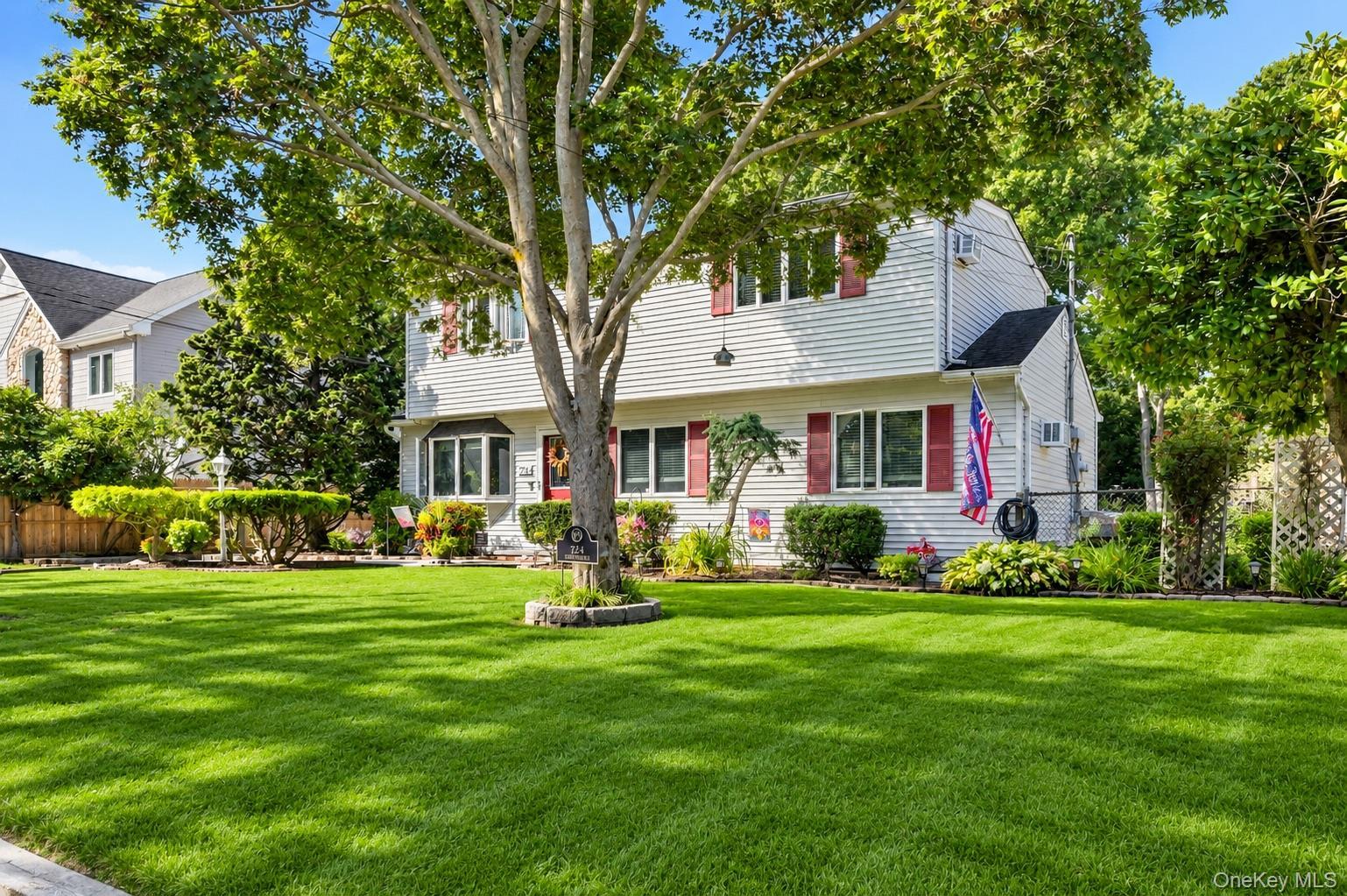 Single Family Sandra Avenue Suffolk County, NY 11795, MLS-1049682-7