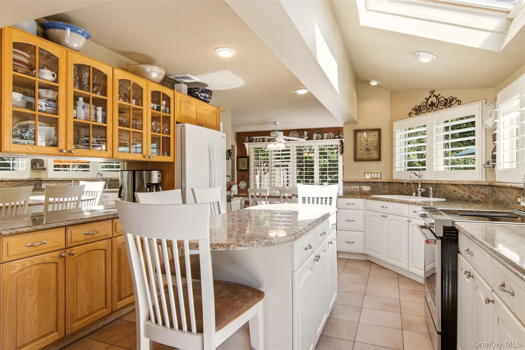 Single Family Seacliff Lane Suffolk County, NY 11764, MLS-1049694-13