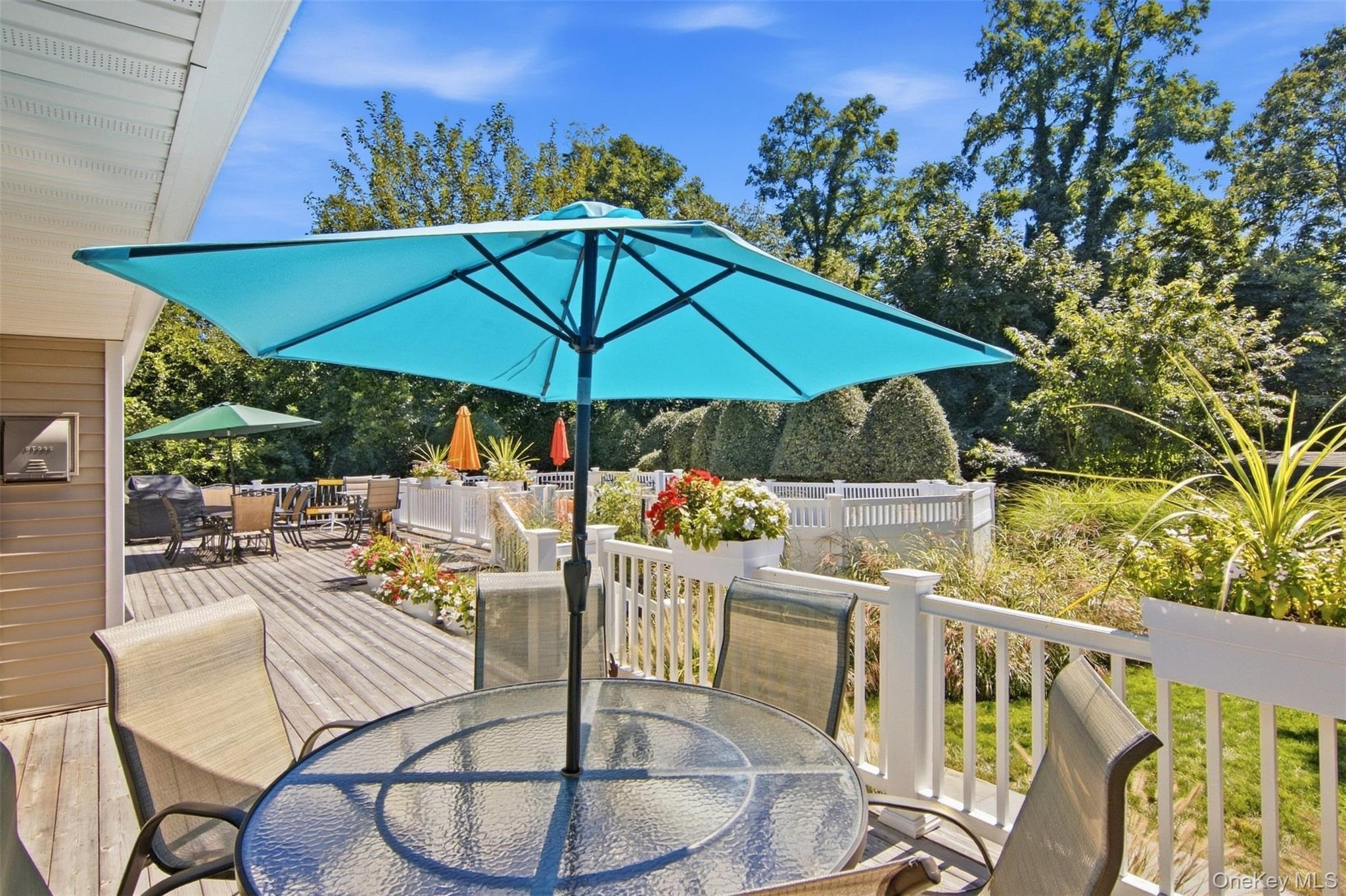 Single Family Seacliff Lane Suffolk County, NY 11764, MLS-1049694-37