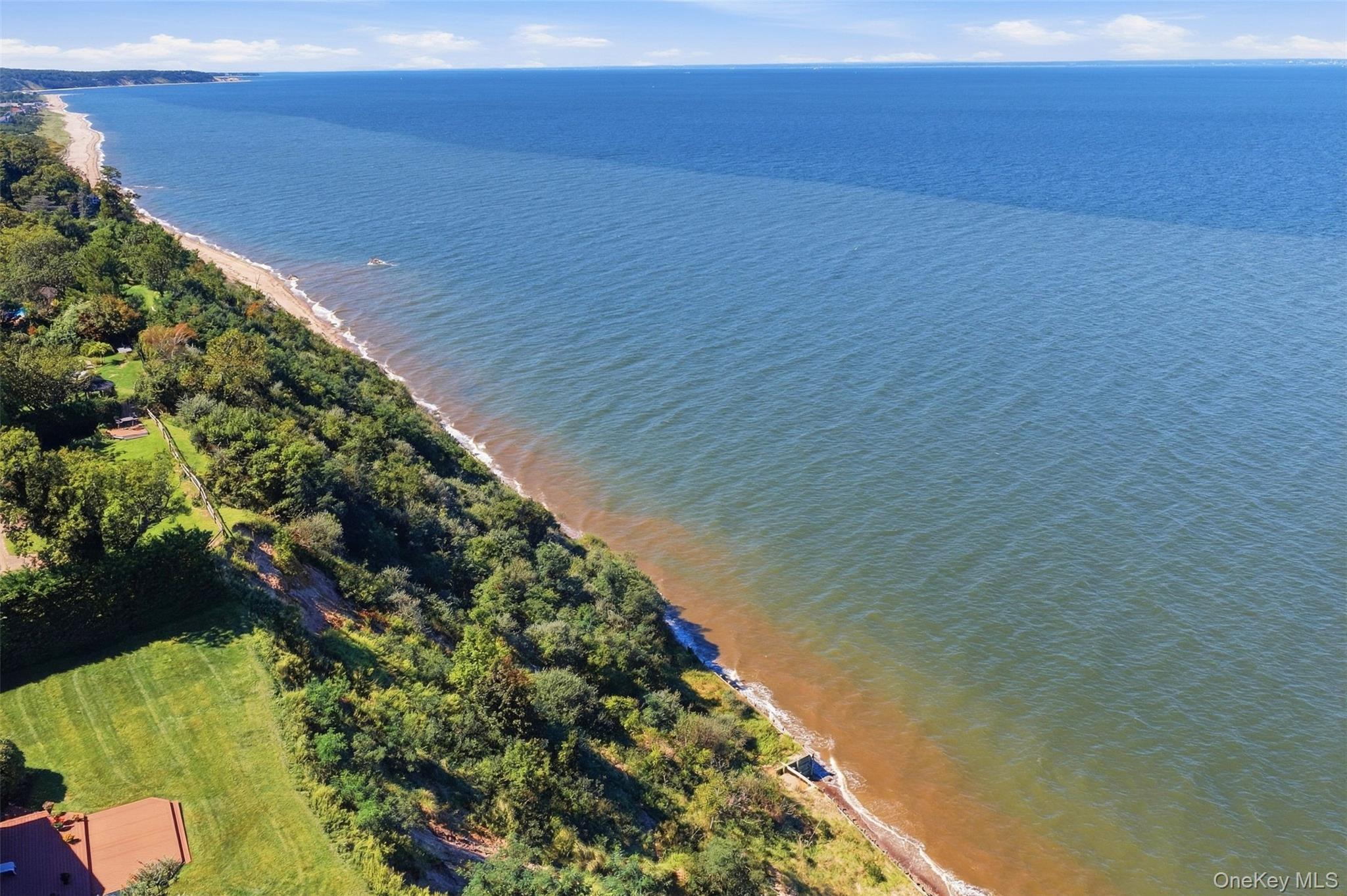 Single Family Seacliff Lane Suffolk County, NY 11764, MLS-1049694-42