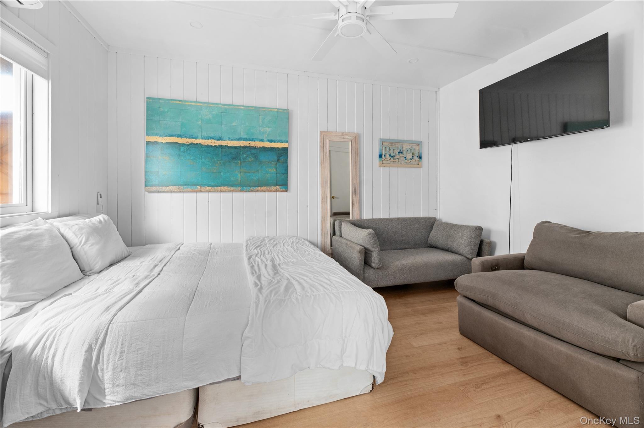 Single Family Cottage Walk  Suffolk County, NY 11770, MLS-1049697-19