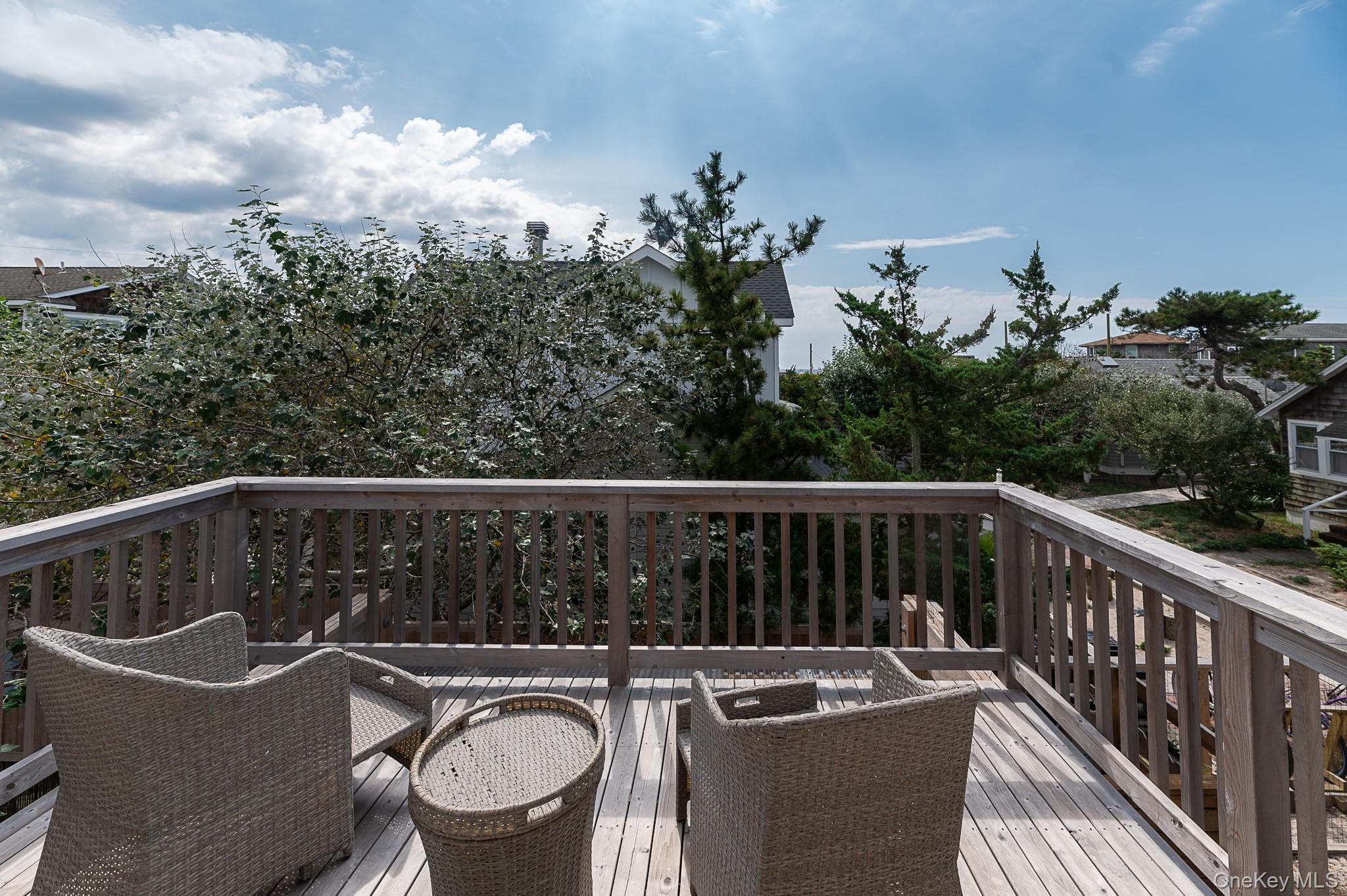 Single Family Cottage Walk  Suffolk County, NY 11770, MLS-1049697-38
