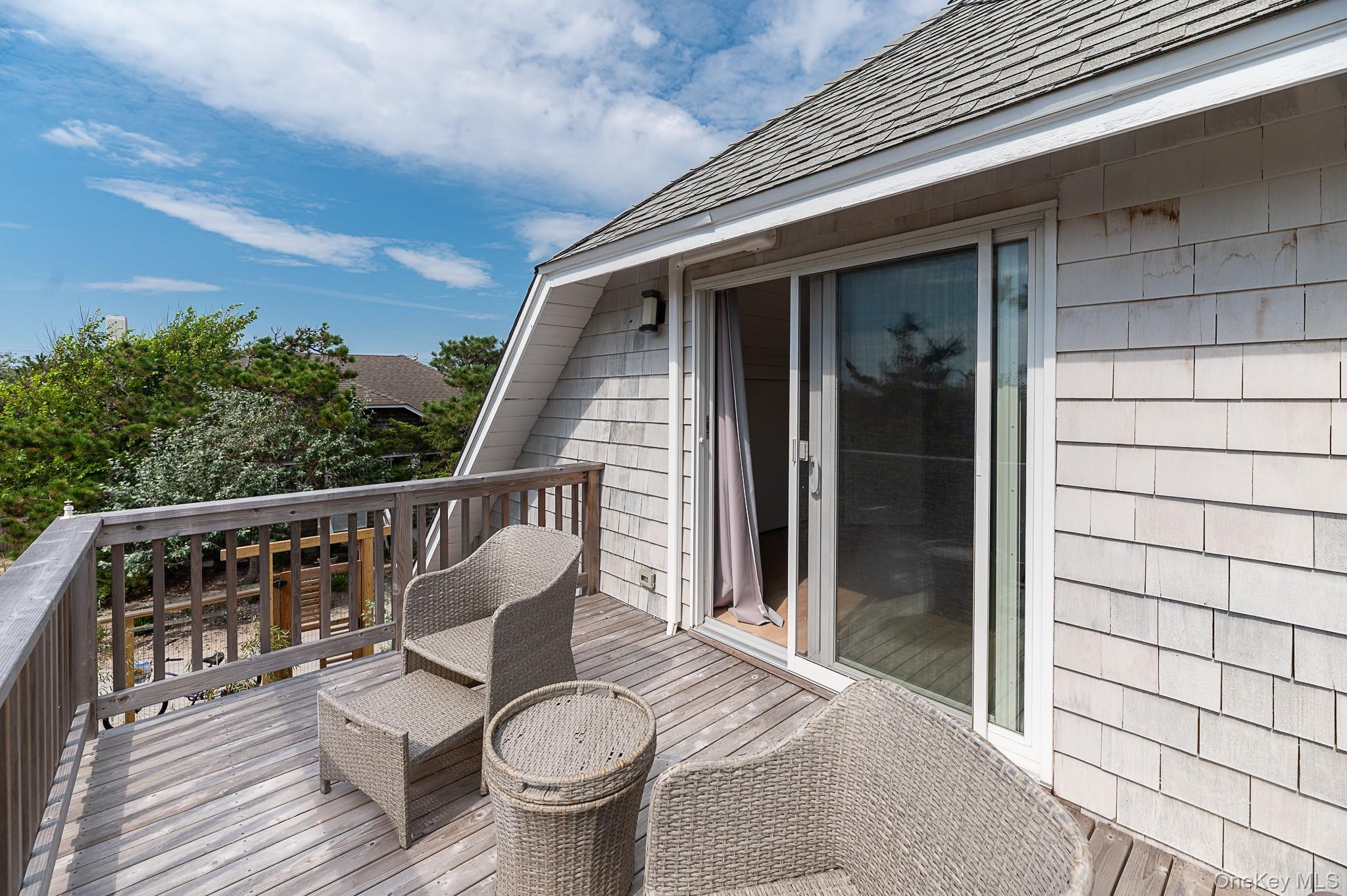 Single Family Cottage Walk  Suffolk County, NY 11770, MLS-1049697-39