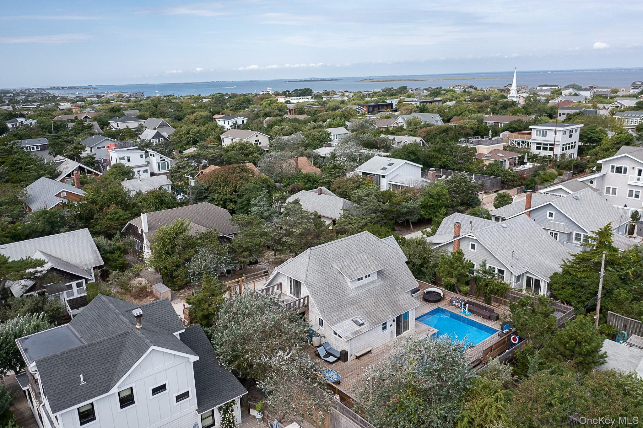 Single Family Cottage Walk  Suffolk County, NY 11770, MLS-1049697-43