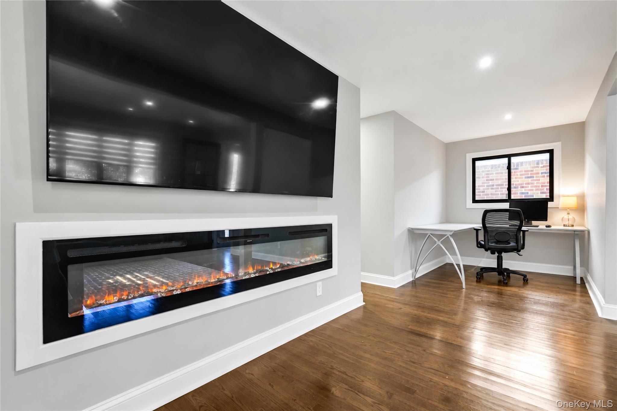 Single Family 133rd Avenue  Queens, NY 11413, MLS-1049701-18