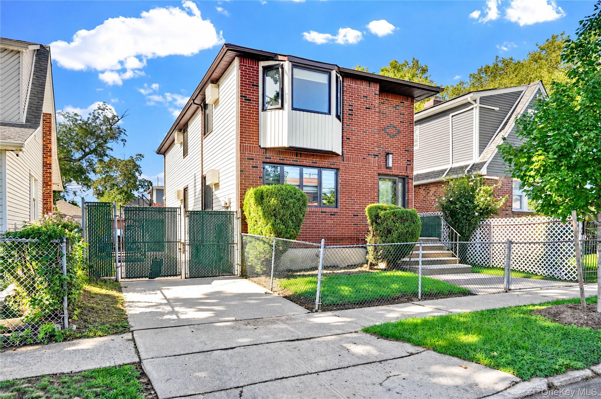 Single Family 133rd Avenue  Queens, NY 11413, MLS-1049701-2