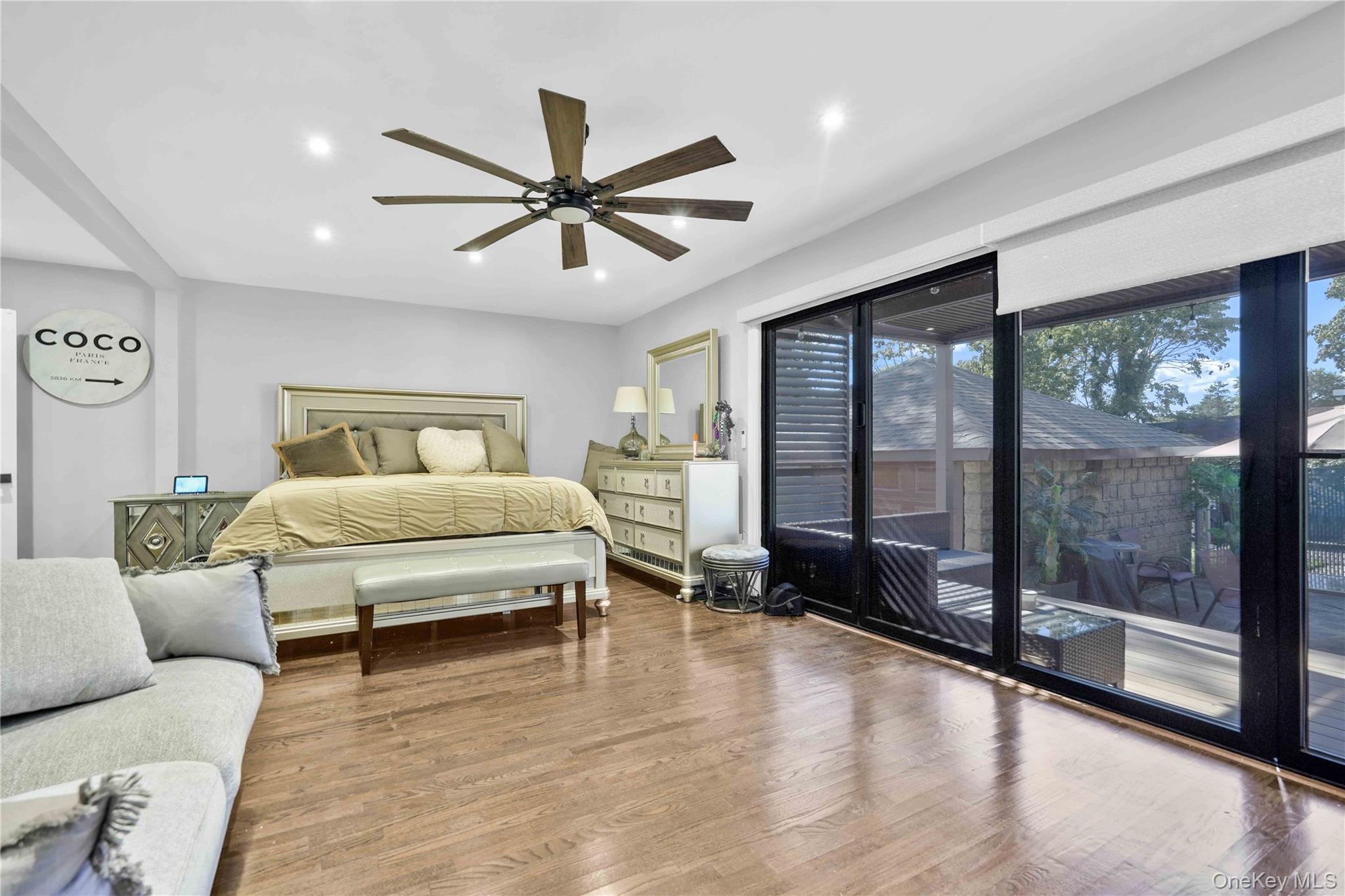 Single Family 133rd Avenue  Queens, NY 11413, MLS-1049701-7