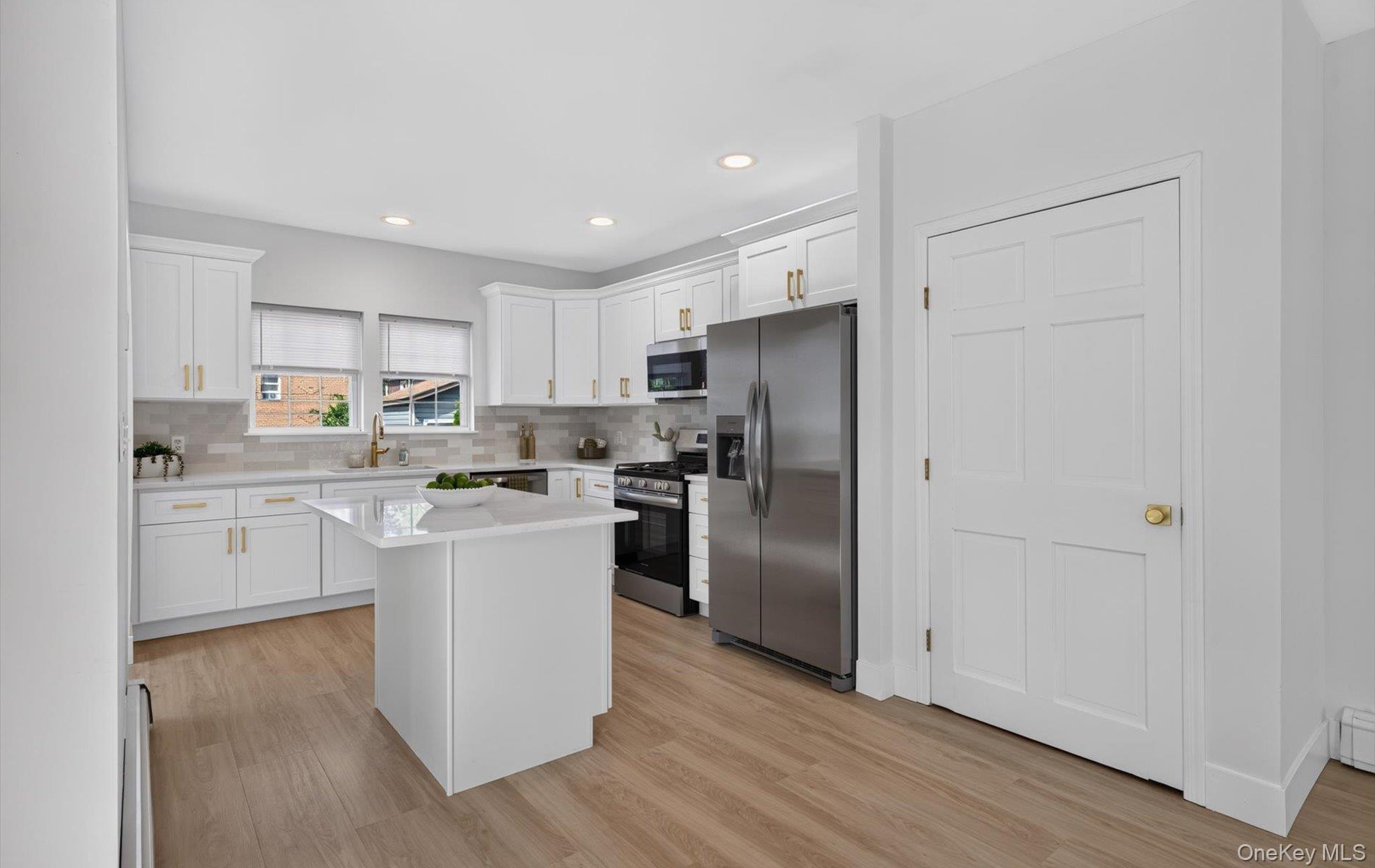 Single Family 257th Street  Queens, NY 11001, MLS-1049705-13