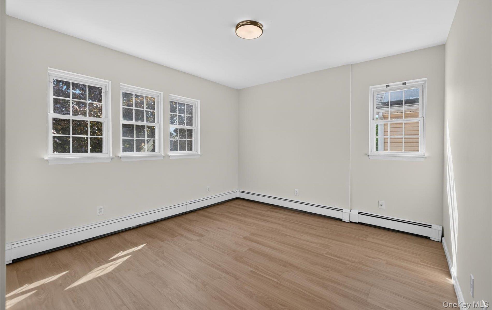 Single Family 257th Street  Queens, NY 11001, MLS-1049705-24